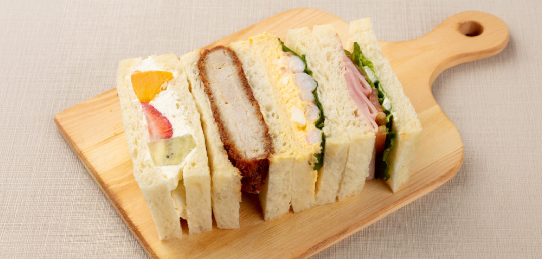 サンドイッチ／ケーキ